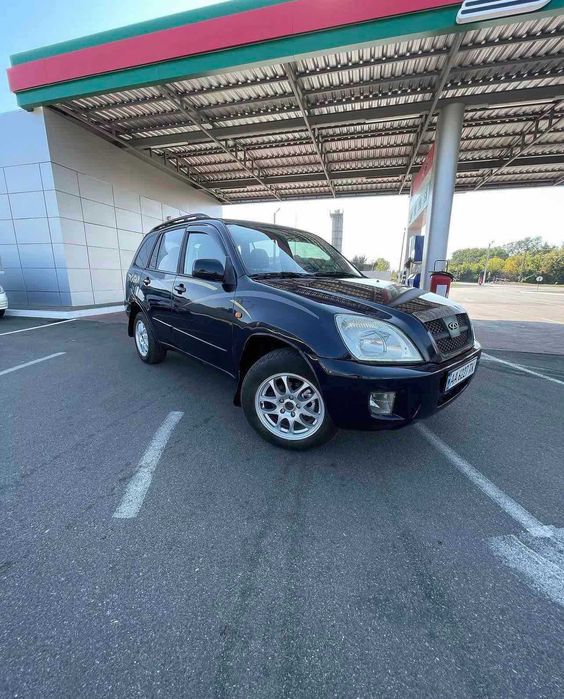 Chery Tiggo 2.4 автомат