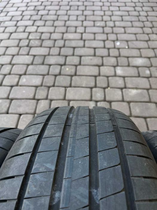 Opony Goodyear Eagle F1 Asymmetric 6  215/50/18 92W FR ROK 2024