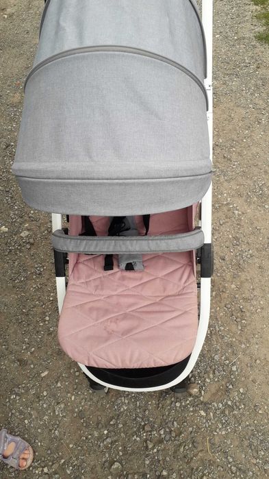 Wózek spacerowy dla dziewczynki, Smiki, stan bardzo dobry