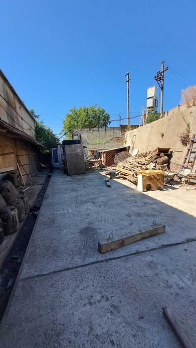 Продам здание,цех,  производство в Підгородному.
