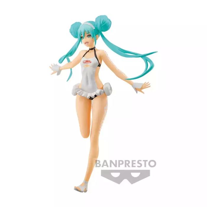 Figurka Hatsune Miku Racing Ver. Racing Miku 2022 Tropical Maid Ver.. Banpresto. Nowy Produkt