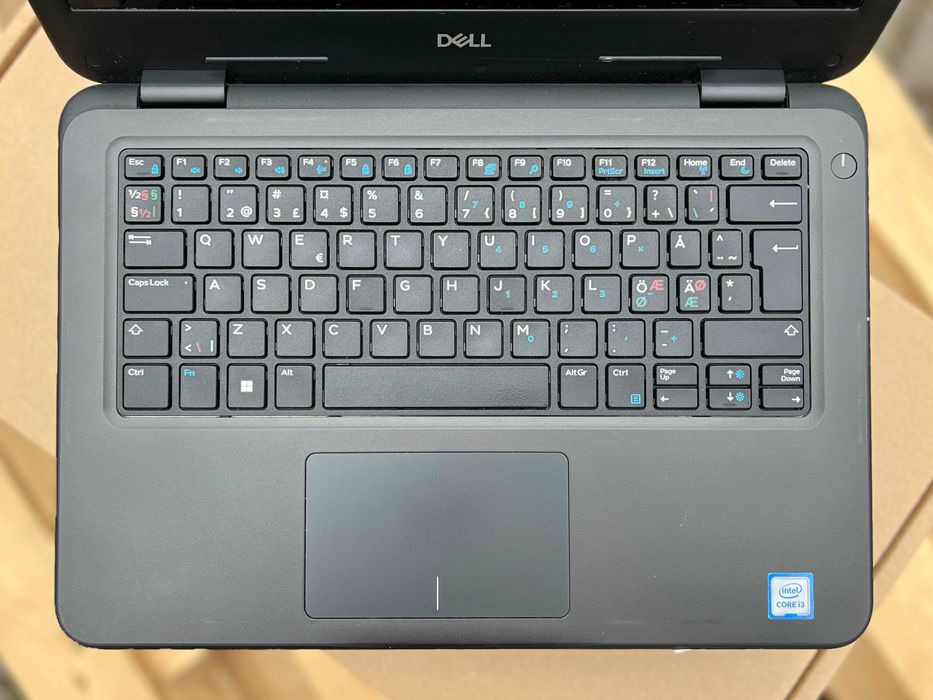 Ноутбук Dell Latitude 3310/i3-8145U/8GB/SSD 256GB/13.3"FHD/СЕНСОРНИЙ
