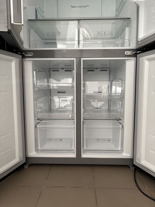 Холодильник Samsung Side-by-Side, rf48a400eb4