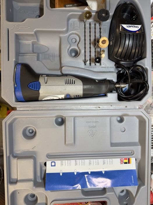 Dremel na akumulator
