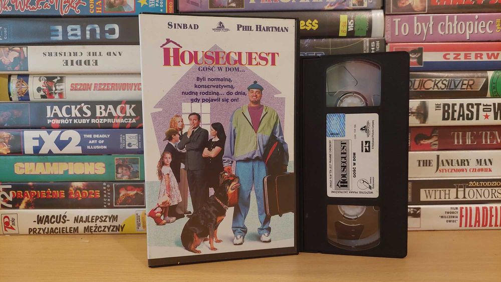 Gość w Dom (Houseguest) - VHS