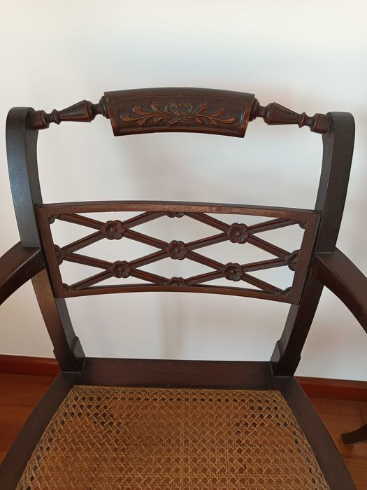 Vendo conjunto de cadeiras