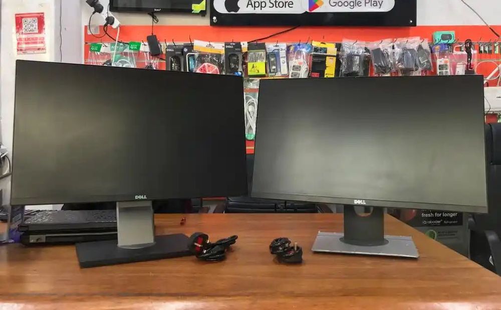 Dois Monitores Dell U2414h