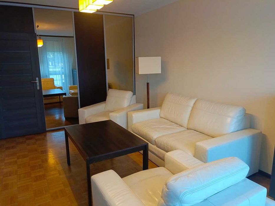2 osobne pokoje, osobna kuchnia, 46 m2, balkon