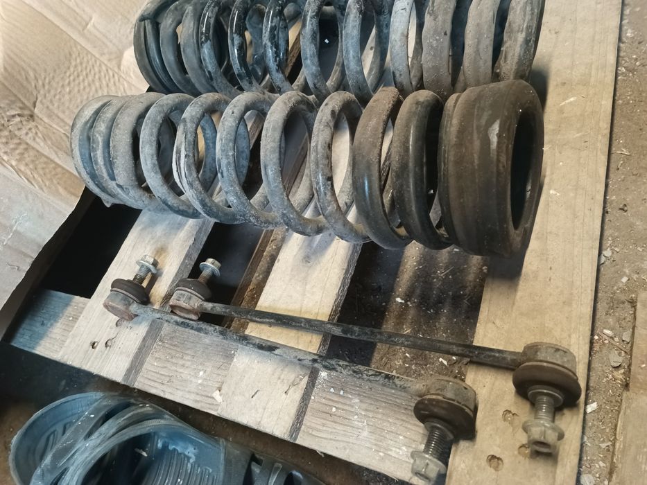 Zawieszenie tył nowe ford focus MK2 kombi