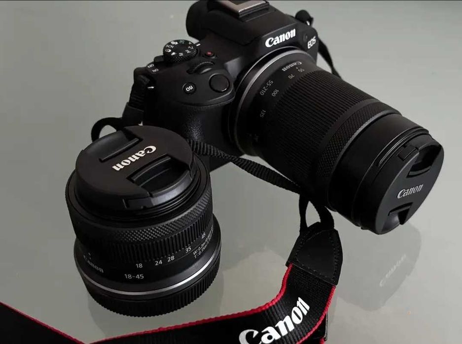 Máquina Fotográfica Mirrorless Canon EOS R50 + RF-S 18-45 IS STM + RF-S 55-210 IS STM + Bateria Extra