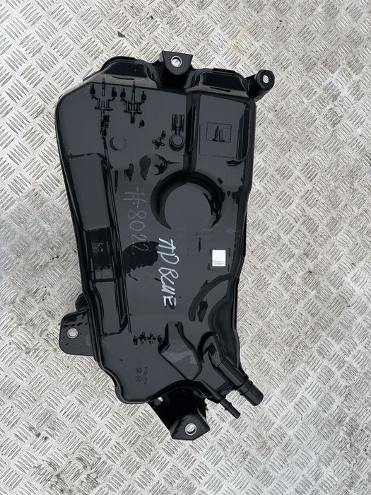 Zbironik Pompa ADBLUE Volkswagen Golf VIII