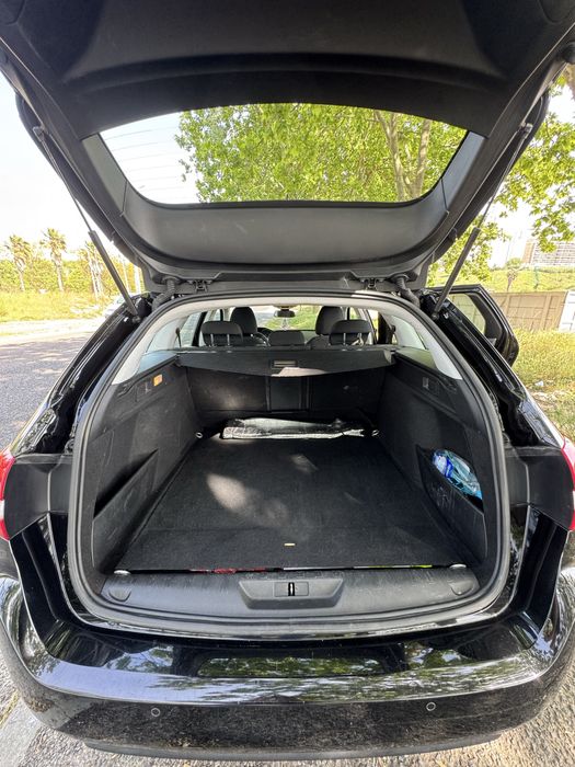 Vendo Peugeot 308 SW 2019 — photo 5