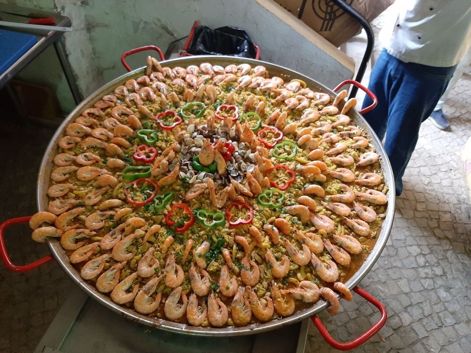 PORCO, Pernas E Espetada Gigante No Espeto