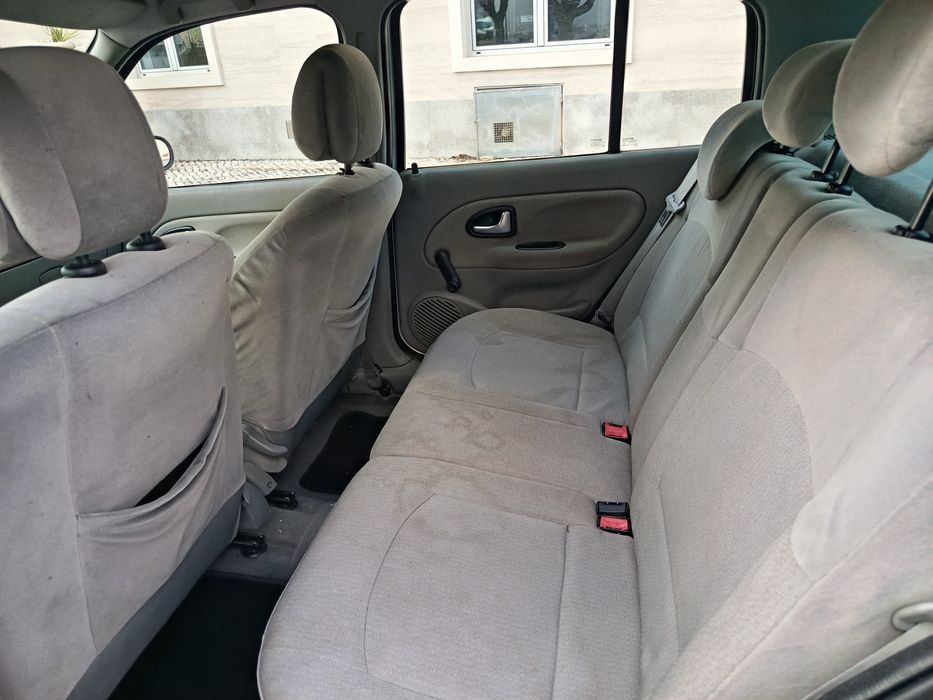 Renault Clio 1.2 2002