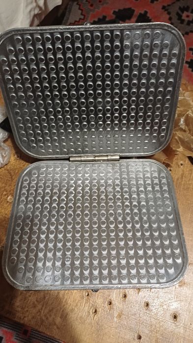 Электровафельница