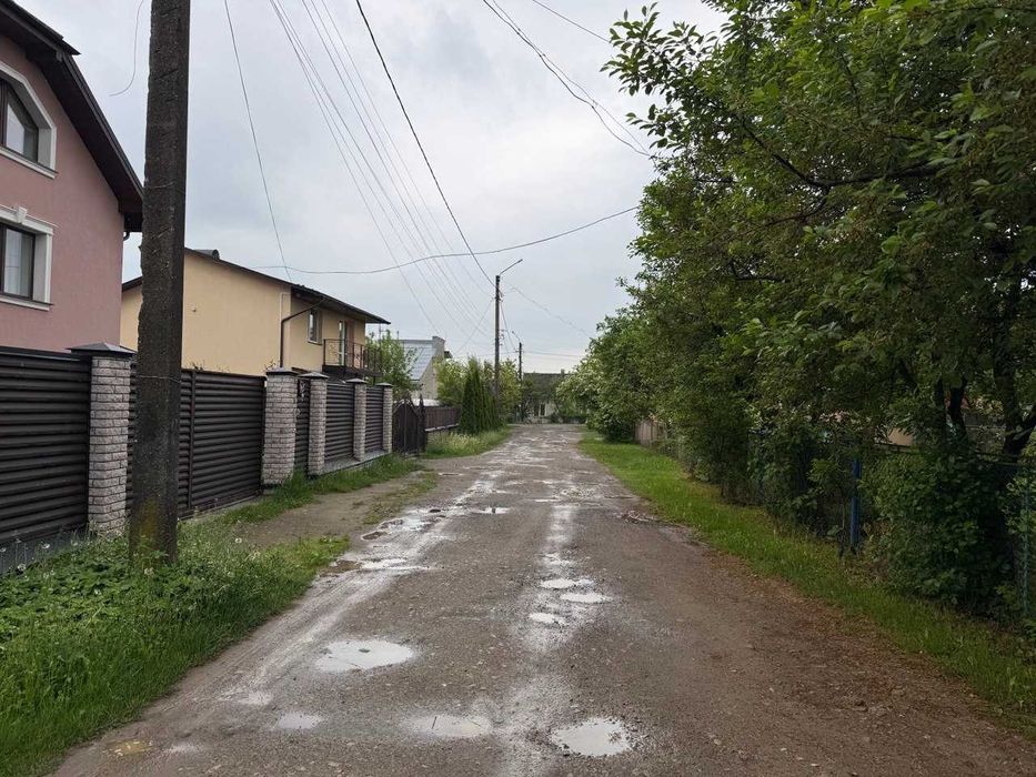 Продається будинок у Надвірній