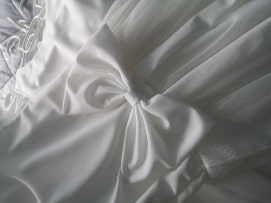 Sukienka nowa 3-4latka