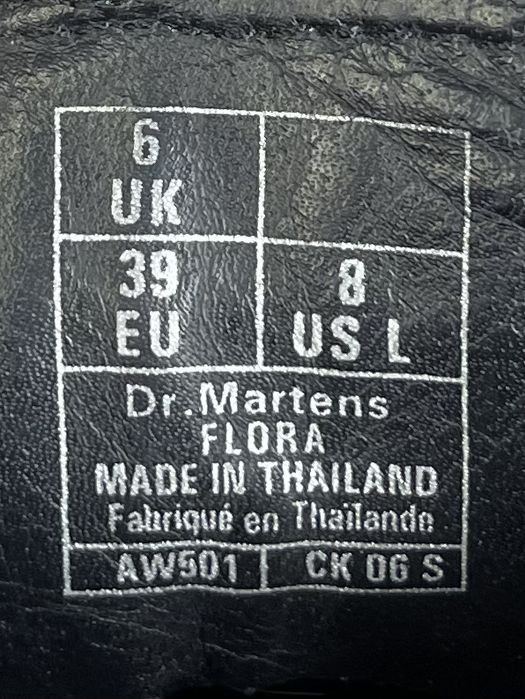 Dr. Martens ботинки сапожки 39 размер женские кожаные черные