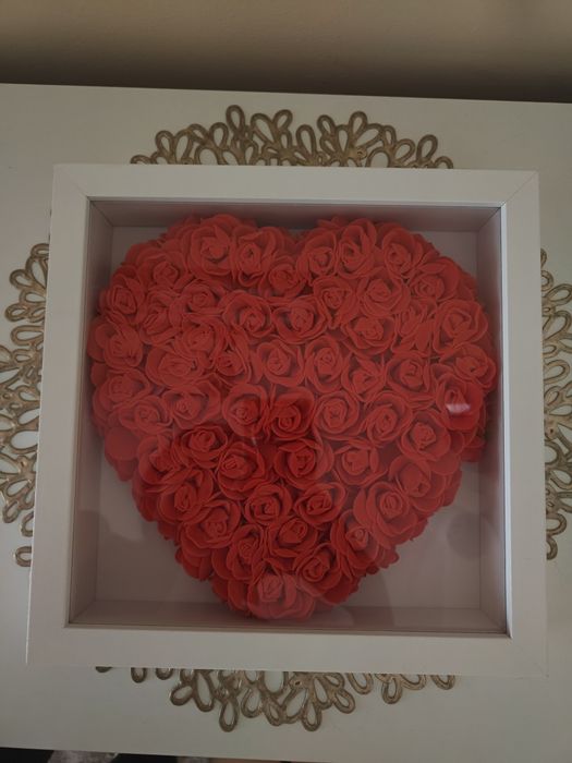 Ramka 3 D z piankowymi różami