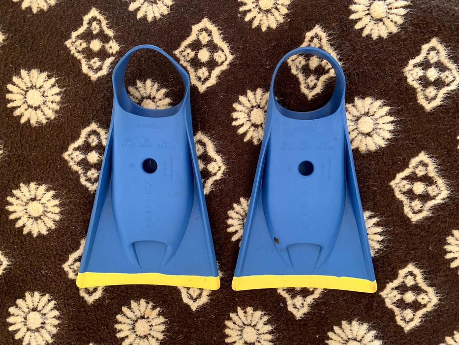 Barbatanas tamanho 40-41