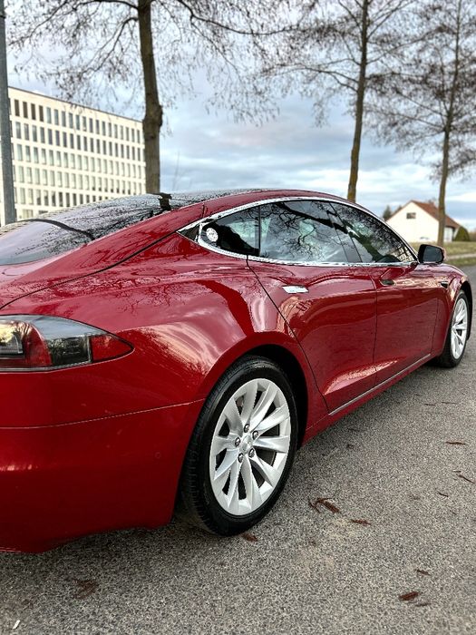 Tesla model s , Тесла модел s