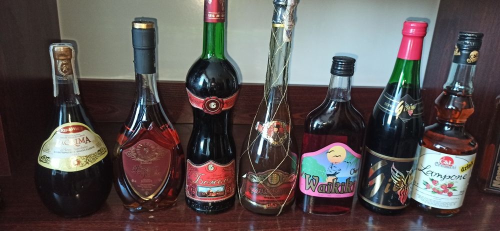 Продам колекционние бутики.