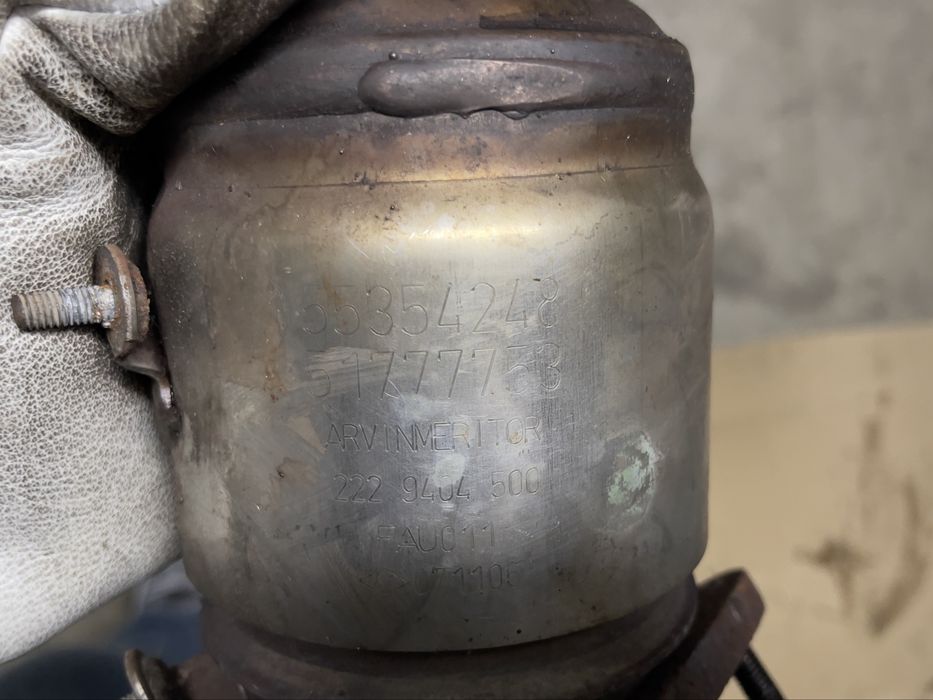 Vendo Turbo e catalisador