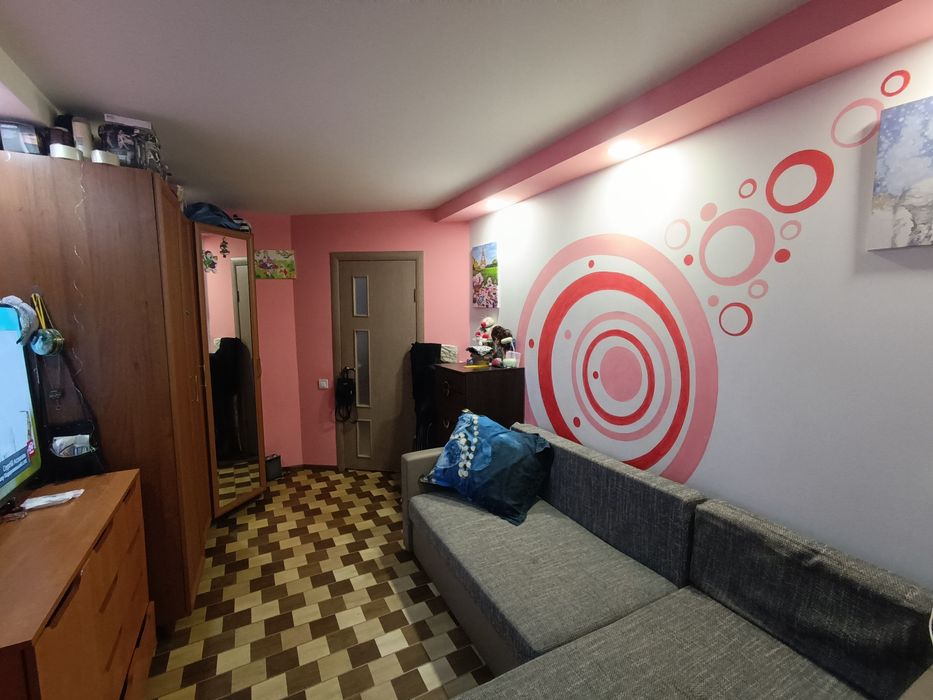 Продам 2к квартиру центр Кирова Поля  Ильича Орлыка Стромцова