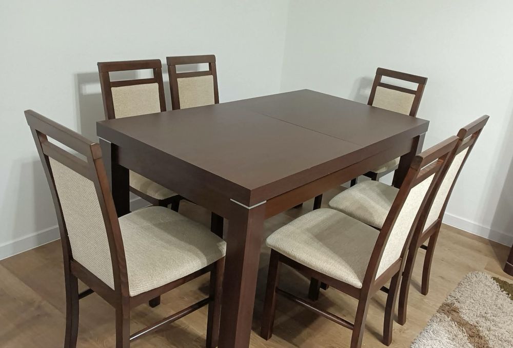 Sprzedam zestaw mebli salonowych ze stołem