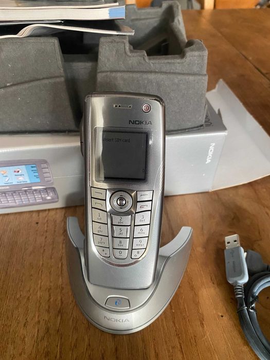 Telemovel/Mobile Nokia 9300i