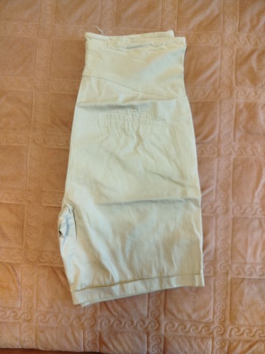 Шорти-бермуди для вагітних, розмір 42, LC Waikiki.  Легкі і зручні