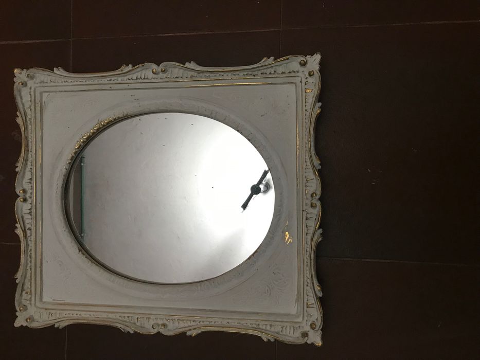 Espelho e moldura antigo