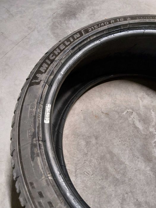 Opony caloroczne 215/40 R18