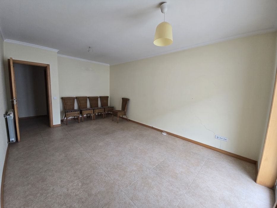 Vendo apartamento T2 na Barra