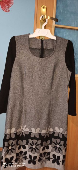 Sukienka czarna żorżeta , dzianina 40 42