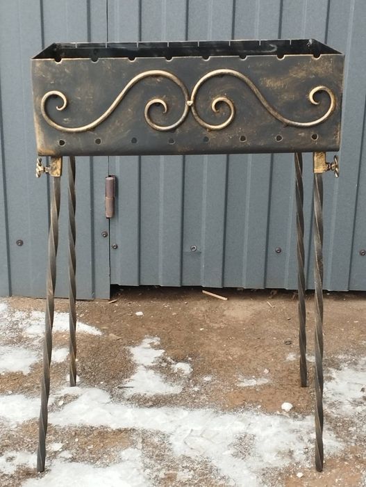 Мангал 2 мм кований