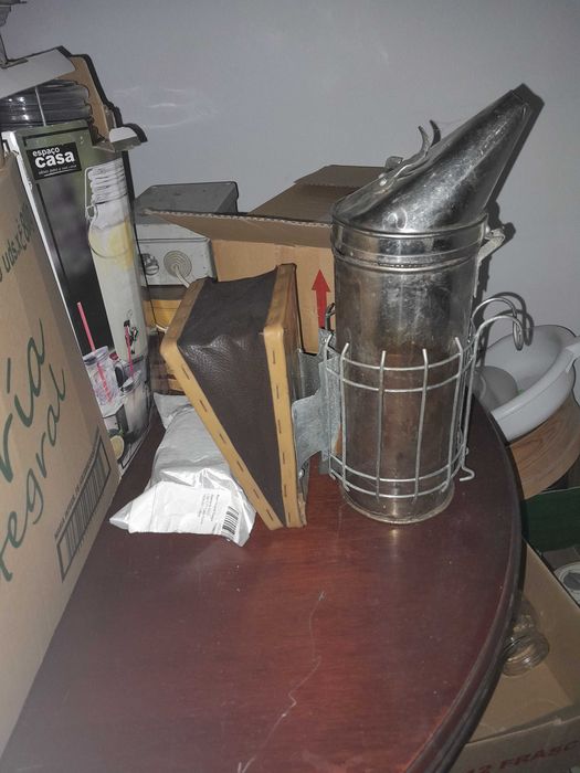 material apícola e centrifugador