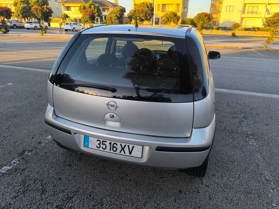 Vendo Opel Corsa 1.3 CDTI — photo 3