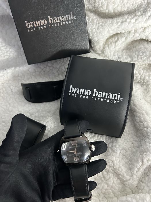 Годинник Bruno Banani