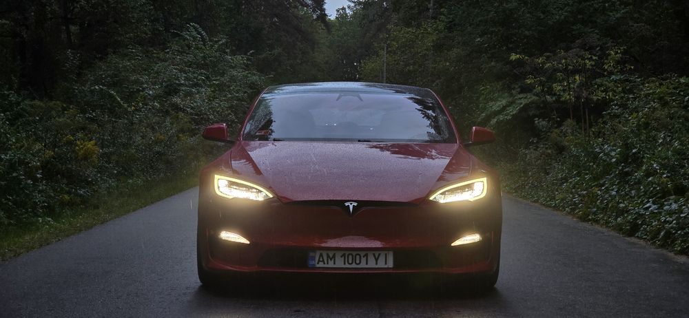 Tesla Model S PLAID 2022