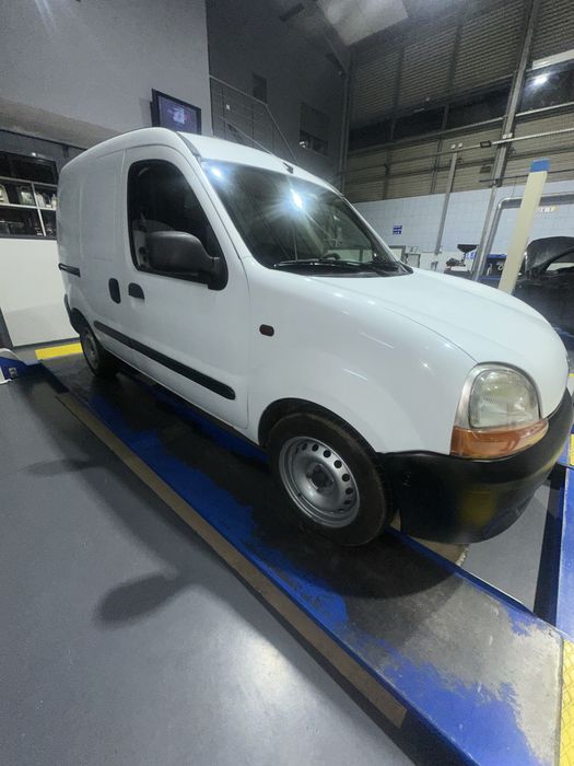 Renault kangoo comercial