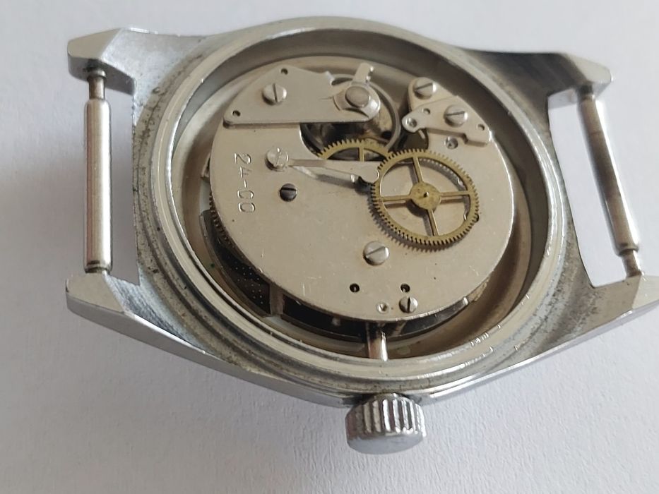 Ruhla zegarek antimagnetic