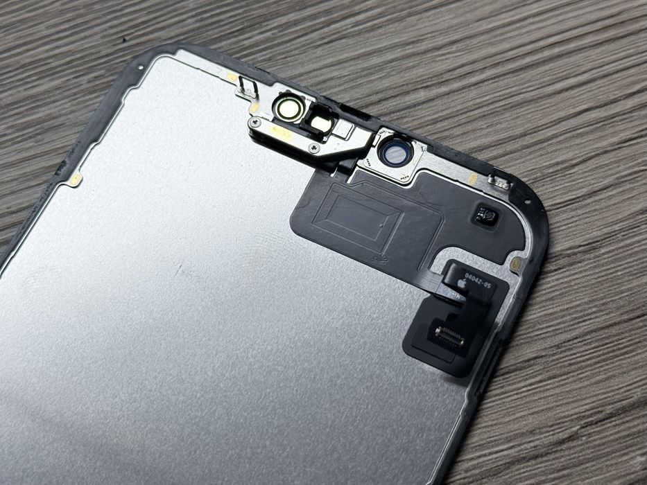 Oryginalny wyświetlacz ekran Apple iPhone 14 Plus demontaż wymiana