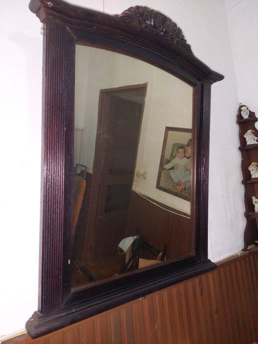 Espelho grande  em mogno em muito bom estado