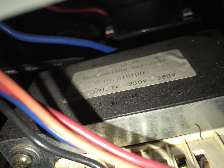Безперебійник Logic Power 1500 B 24v