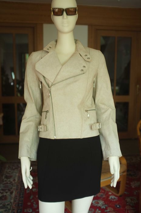 piękna biała ramoneska skórzana rockowa kurtka Vintage