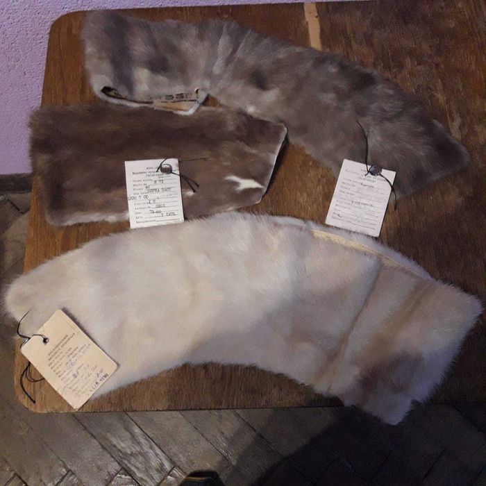 Хутро норки, шкурки.