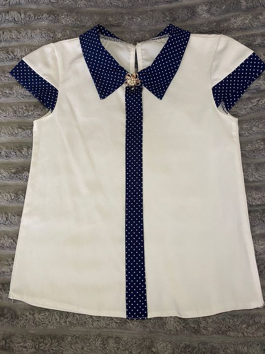 Блузка на дівчинку