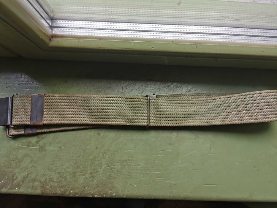 Sprzedam pas wojskowy z PRL