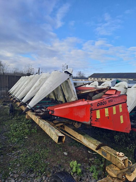 Продам кукурудзяну жниварку Oros 8+HSA 2013 року